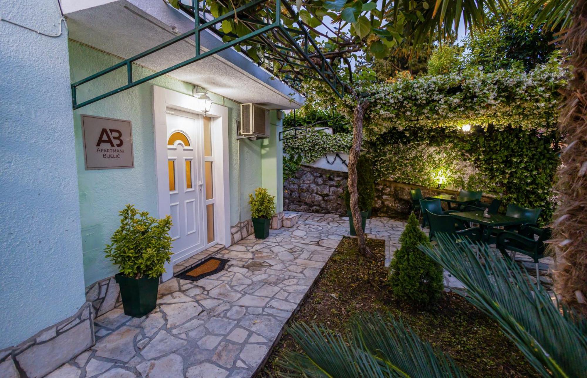 Apartmani Bijelic Hn Χέρτσεγκ Νόβι Εξωτερικό φωτογραφία